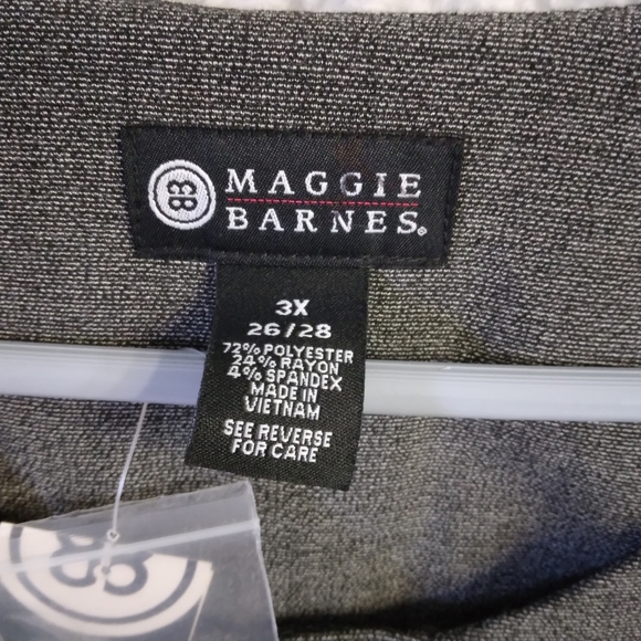 NWT- Maggie Barnes 5 Button Blazer/Jacket, size 3X - Picture 6 of 7